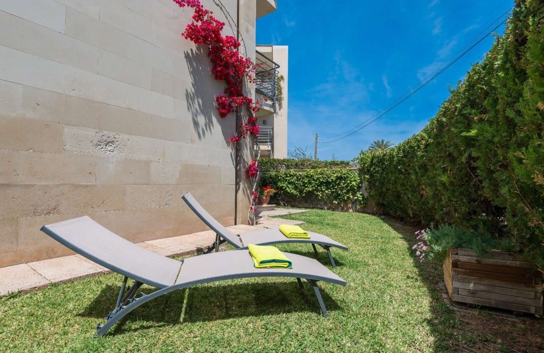 Two-bedroom apartment with pool for long-term rental in Llenaire, Pollensa, Mallorca